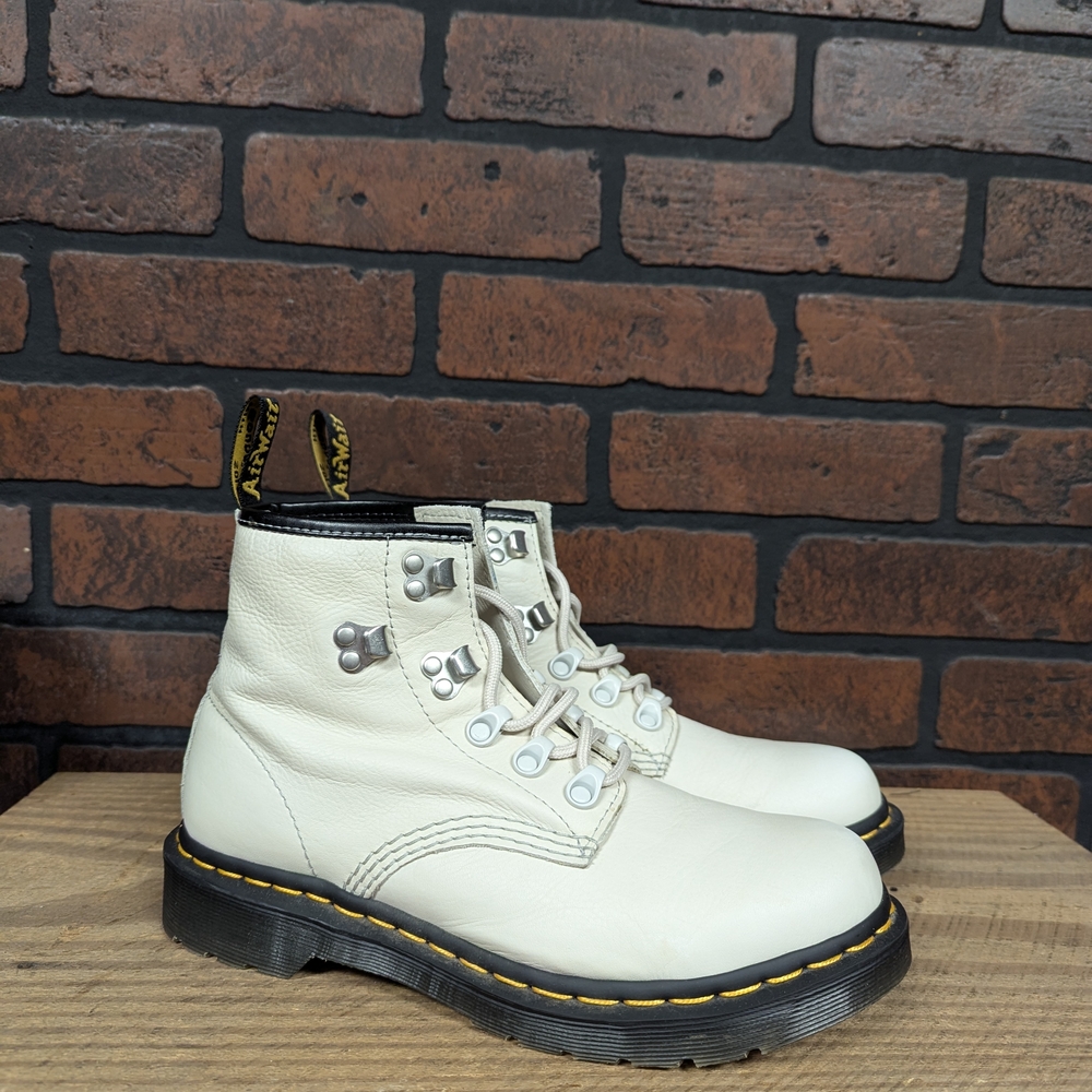 Dr. Martens White Leather Combat Boots Women's Sz 8